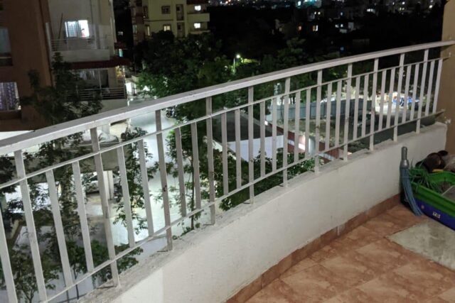 2BHK near Shankar Maharaj Math